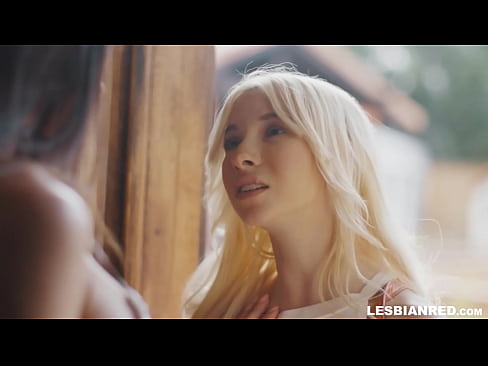 ❤️ It-tifla tiġi d-dar ftit xhur wara u tispiċċa tiekol il-pussy tal-stema taghha ️ Porn biss f'mt.xxxhdporn.ru ﹏